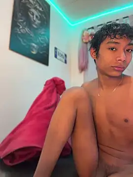 alejo cute online show from June 13, 2026, 12:14 pm