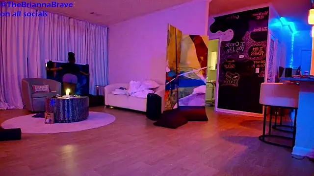 BriannaBrave online show from May 14, 2026, 2:18 am