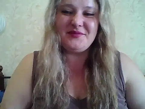 ParisMimi online show from May 16, 2026, 6:43 am