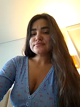 stacy stoone online show from July 5, 2026, 1:01 am
