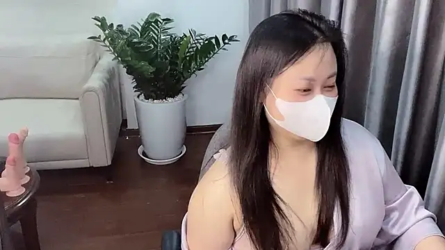 Bamboo Swetie online show from May 15, 2026, 4:25 pm
