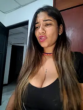 Sofythom1 online show from June 21, 2026, 1:41 am