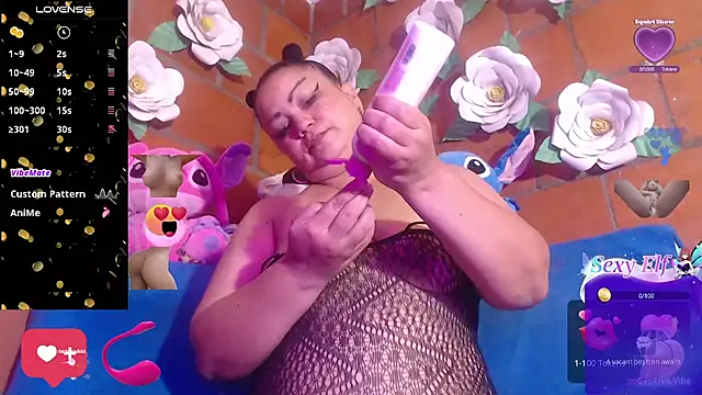 IngritBitch online show from June 24, 2026, 11:53 am