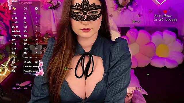 Miss SweetPeach online show from July 2, 2026, 8:04 pm