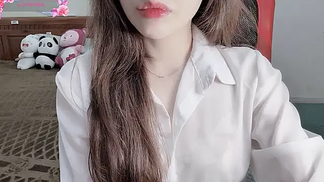Snapshot of TrinhH_Nabbi chatting on February 22, 2026, 2:04 pm TrinhH Nabbi online show from February 22, 2026, 2:04 pm
