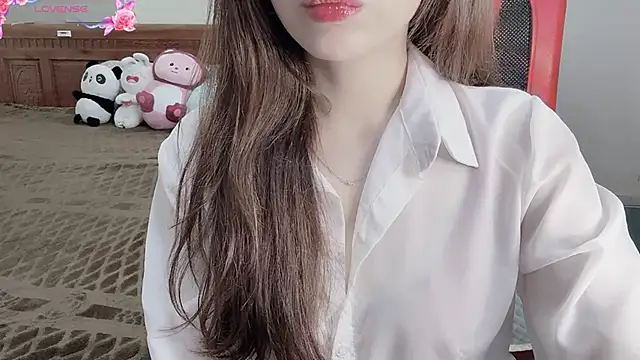 Snapshot of TrinhH_Nabbi chatting on February 25, 2026, 1:54 pm TrinhH Nabbi online show from February 25, 2026, 1:54 pm