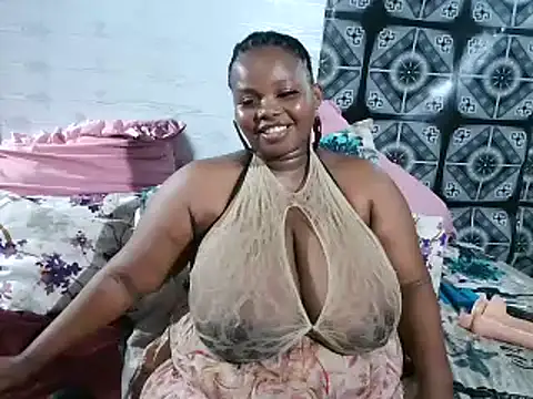 Candiyliciousxx online show from May 2, 2026, 12:43 pm