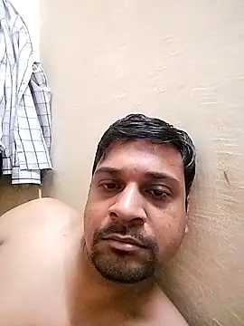 Sexyhotsunny online show from May 13, 2026, 7:39 am