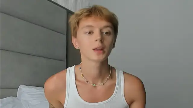 agelandreww online show from July 20, 2026, 2:30 pm