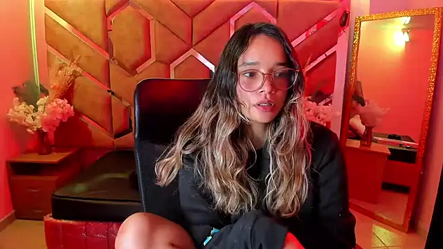 Olivia Fox69 online show from July 23, 2026, 4:21 am