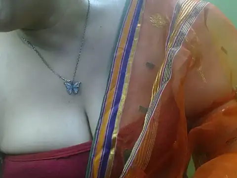 LOVERIAKOL online show from July 21, 2026, 4:42 pm