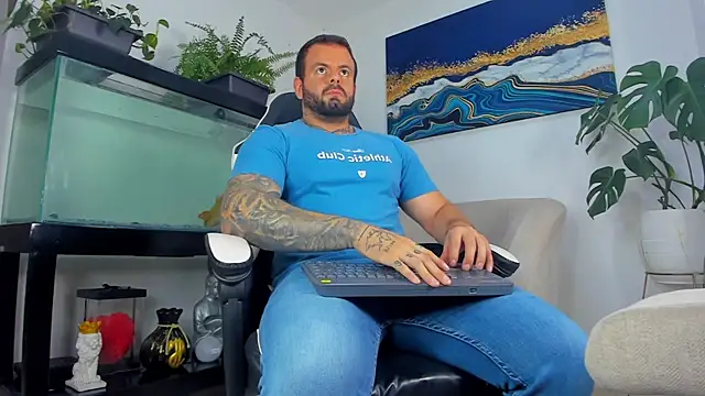 Johnnygrayson1 online show from May 13, 2026, 1:03 am