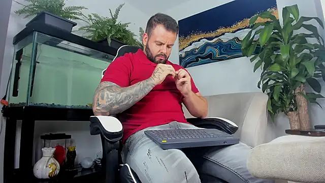 Johnnygrayson1 online show from July 2, 2026, 12:10 am