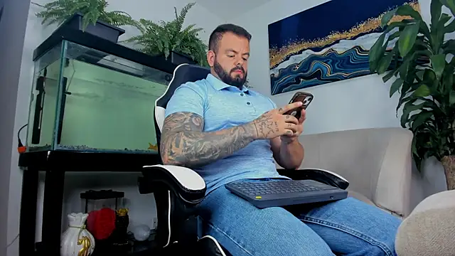Johnnygrayson1 online show from July 16, 2026, 12:16 am
