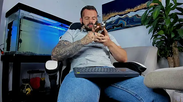 Johnnygrayson1 online show from July 20, 2026, 2:15 am