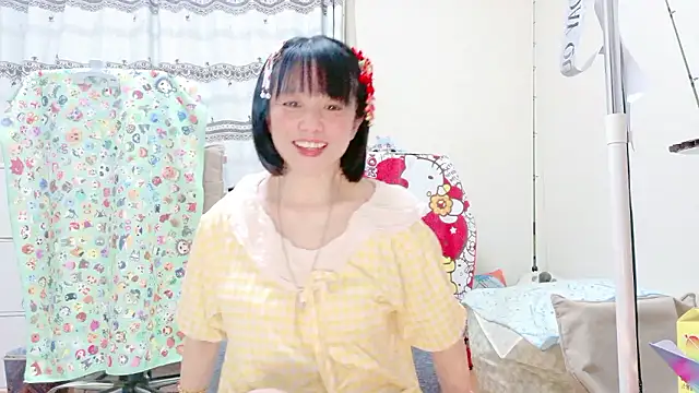 renapiyon8182 online show from May 22, 2026, 8:25 pm
