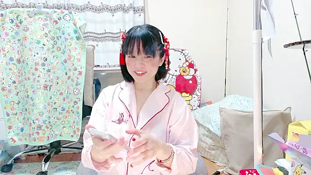 renapiyon8182 online show from June 5, 2026, 8:25 pm