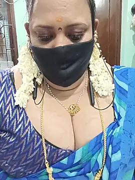 ashikaa r online show from May 31, 2026, 7:48 pm