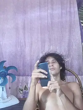 pedrodavid  online show from July 23, 2026, 2:04 pm