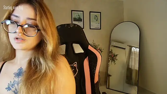 SweetJennaa online show from July 22, 2026, 11:07 pm