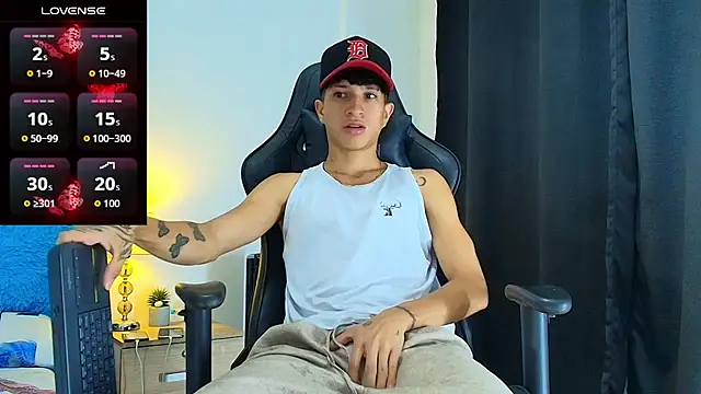  CamiloBass online show from July 26, 2026, 1:03 am