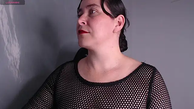 carla slut outlimits online show from May 8, 2026, 1:27 pm