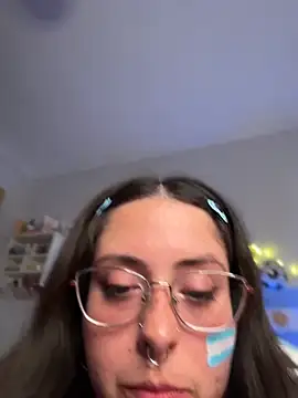Mizztikaa online show from June 28, 2026, 2:28 am