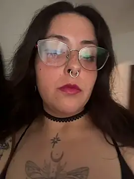 Mizztikaa online show from July 28, 2026, 5:45 pm