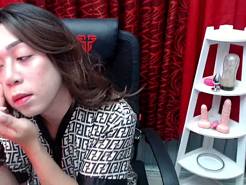 Snapshot of urprincessnicolexxx chatting on May 12, 2026, 1:47 am urprincessnicolexxx online show from May 12, 2026, 1:47 am