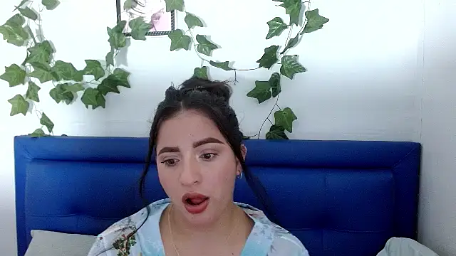 cherry modelx  online show from July 22, 2026, 9:39 pm