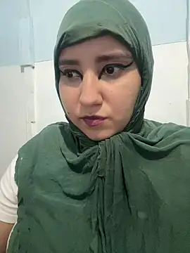 hannahayat online show from July 17, 2026, 6:46 pm