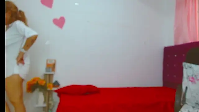 chantalsemenova1 online show from July 16, 2026, 4:46 pm