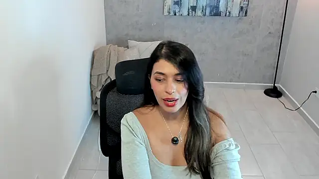 gia watsonn online show from July 22, 2026, 6:32 pm