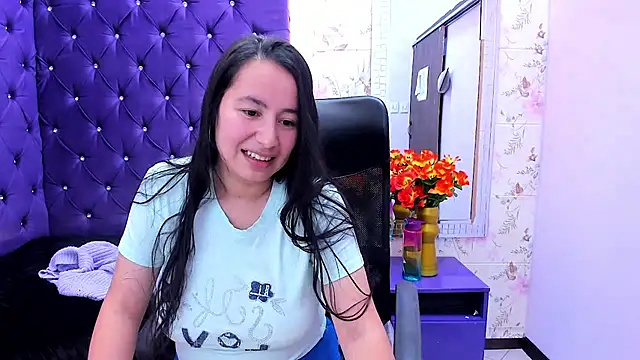 NaomyPrinces online show from June 27, 2026, 3:17 pm