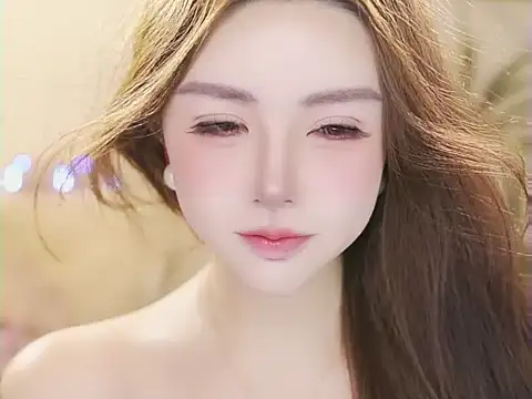 Qiaoqiao  online show from June 22, 2026, 4:04 pm