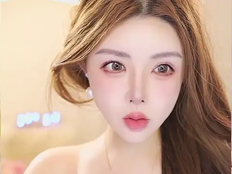 Qiaoqiao  online show from July 28, 2026, 7:39 pm