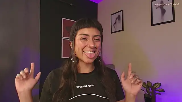 6Briela9  online show from June 19, 2026, 3:22 am