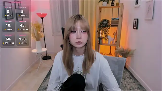 SaintGirl online show from March 22, 2025, 11:11 am