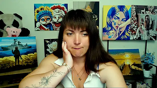 Darina M  online show from June 20, 2026, 4:37 am