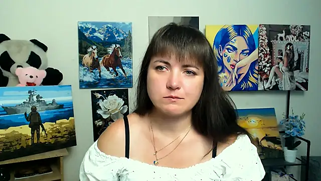 Darina M  online show from August 4, 2026, 4:37 am