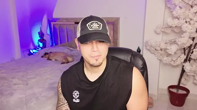 Axel Big cock online show from June 27, 2026, 2:38 am