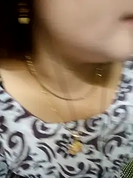 Sexyranibhabhi online show from July 3, 2026, 3:40 pm