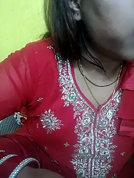 Sexyranibhabhi online show from July 23, 2026, 3:32 pm