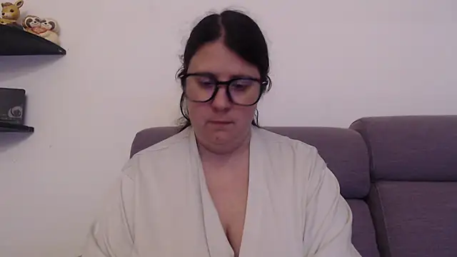 valerysexy online show from May 6, 2026, 8:14 pm