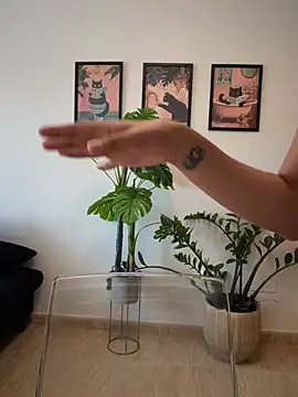 Adriennesexxx online show from July 9, 2026, 10:52 am