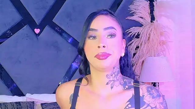 GiahDaniels online show from June 26, 2026, 5:06 pm