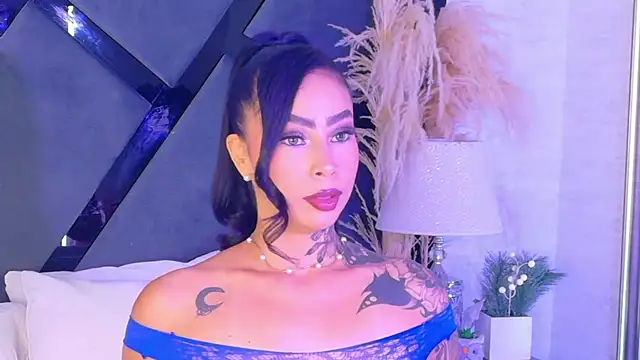 GiahDaniels online show from July 1, 2026, 9:03 pm