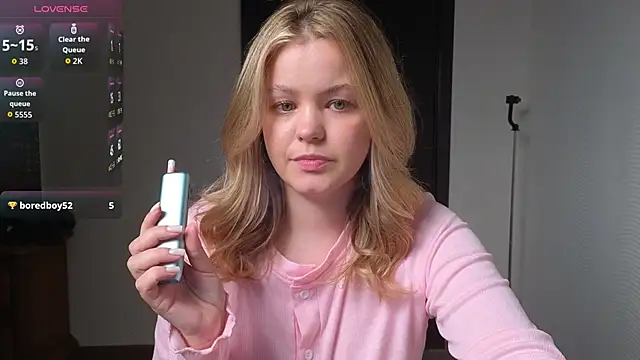 Milana15 online show from June 20, 2026, 2:31 pm