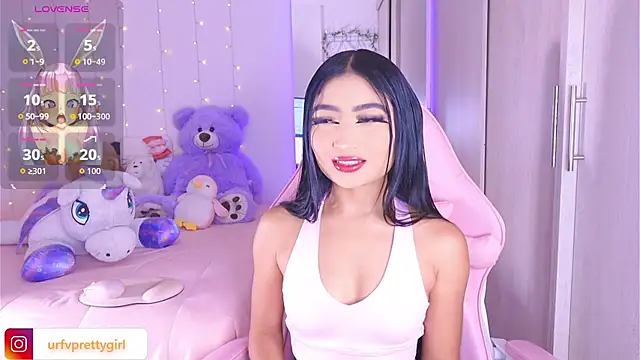 urfavprettygirl online show from May 2, 2026, 6:29 am
