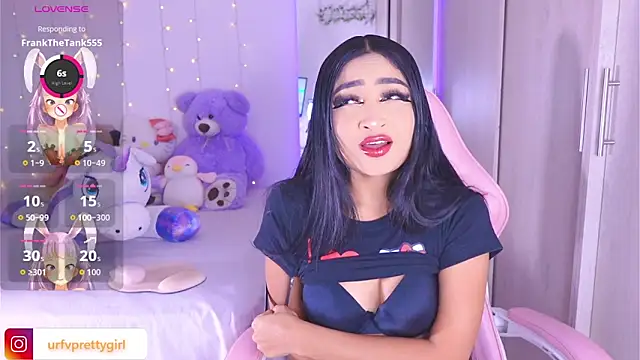 urfavprettygirl online show from June 1, 2026, 3:08 am